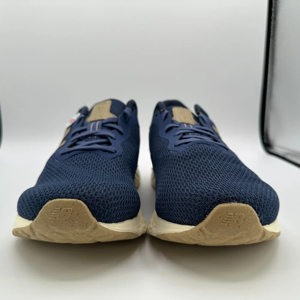 New Balance FreshFoam Arishi v4 Running Shoes‎ Mens 10.5 4E Extra Wide Blue NEW